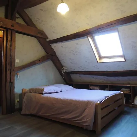 Casa de Férias Maison Ancienne Restaurée Avec Poêle à Bois Et Animaux Admis - Fr-1-497-15 *