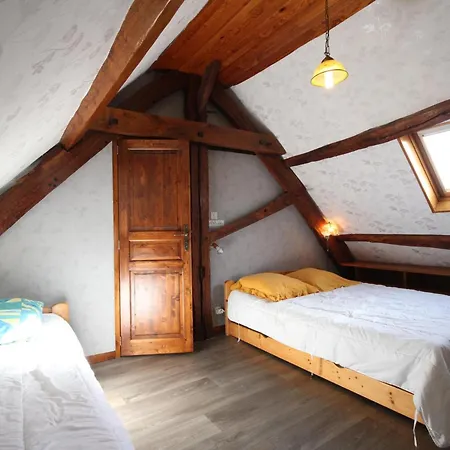 Maison Ancienne Restauree Avec Poele A Bois Et Animaux Admis - Fr-1-497-15 *