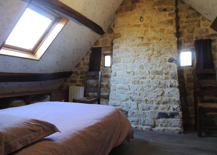 Σπίτι διακοπών Maison Ancienne Restauree Avec Poele A Bois Et Animaux Admis - Fr-1-497-15 Champsecret